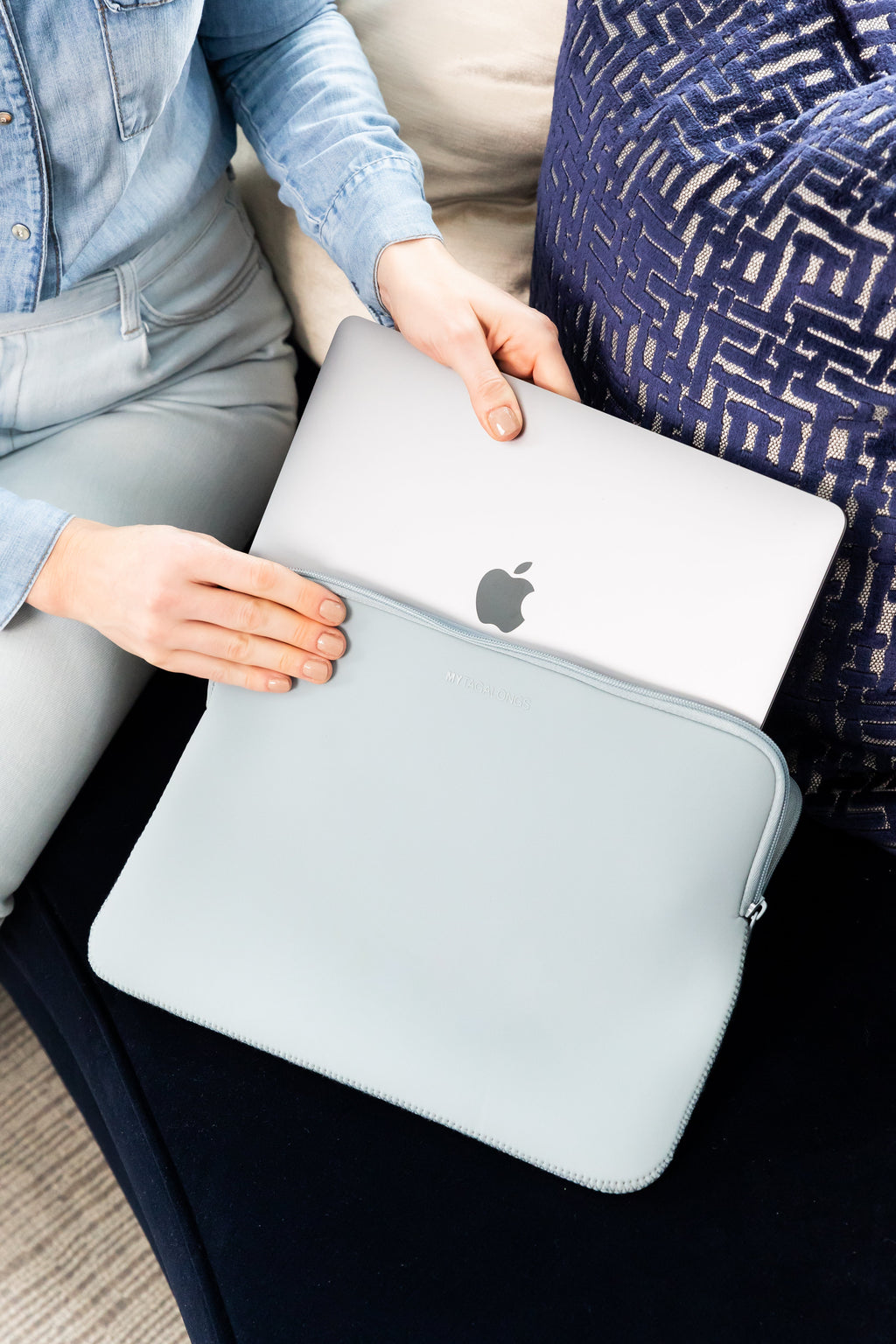 THE LAPTOP SKIN - ARCTIC ICE
